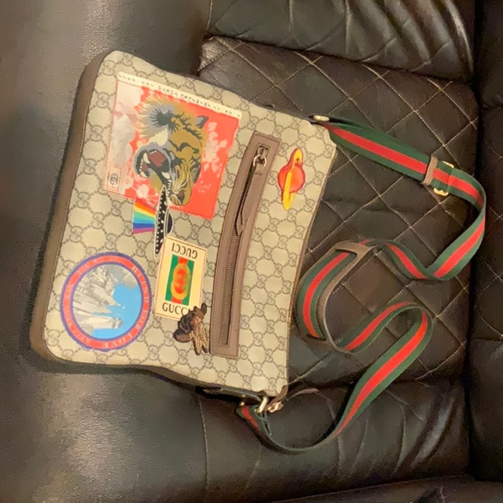 Gucci mens or womens bag in great condition